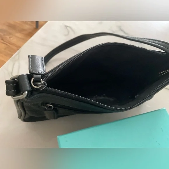 Tignanello Black leather small shoulder purse - Picture 10 of 12